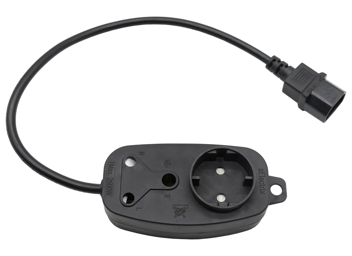 multi-plug-1x16a-1x5a-0-5m-iec-cord-black